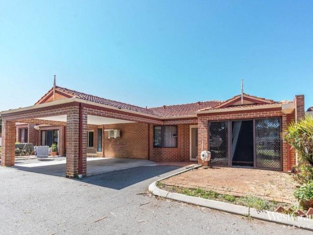 Low Maintenance Living in the Heart of Bentley