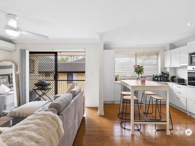 Low Maintenance Living in the Heart of Coorparoo