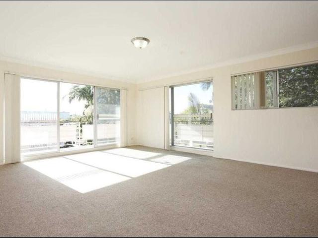 Low Maintenance Living in the Heart of Coorparoo