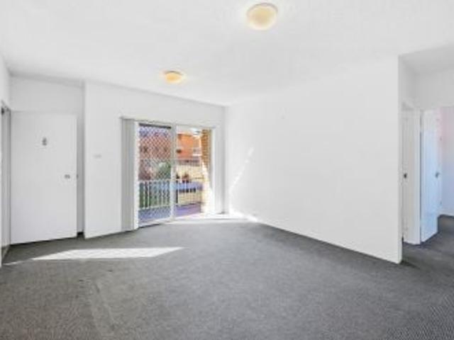 Low Maintenance Living In The Heart Of It All