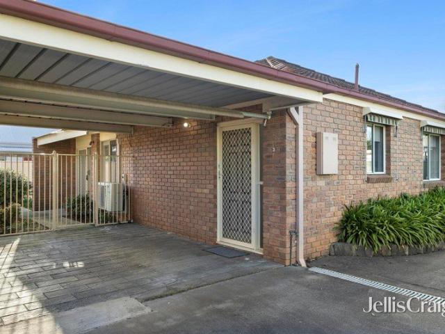 Low maintenance living in the heart of Kyneton