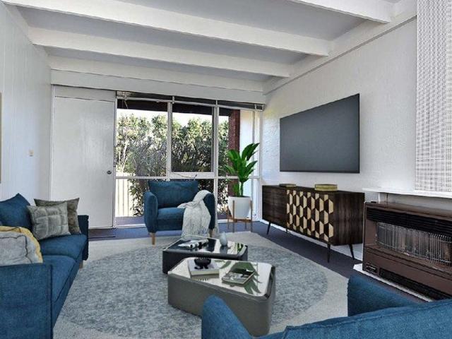 Low Maintenance Living in the Heart of Mordialloc