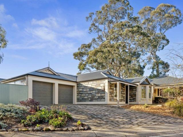 Low Maintenance Living in the Heart of Nairne