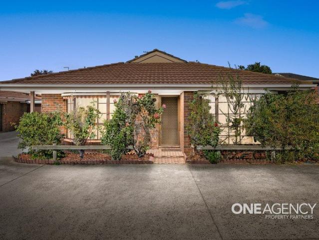 Low Maintenance Living in the Heart of Seabrook