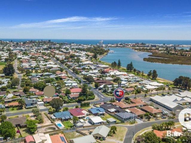 Low Maintenance Living Just Moments From CBD & Bunbury Inlet!