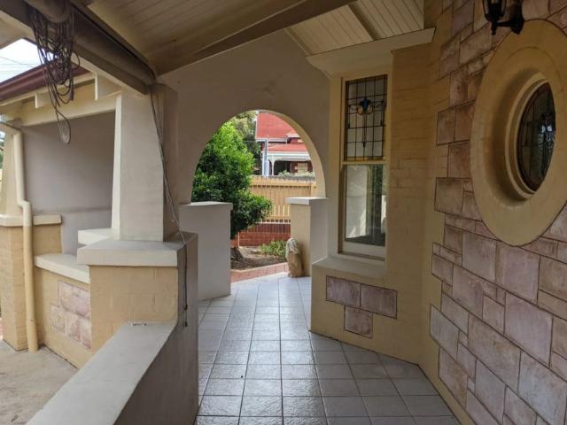Low Maintenance Living Just Minutes from the City & Beach