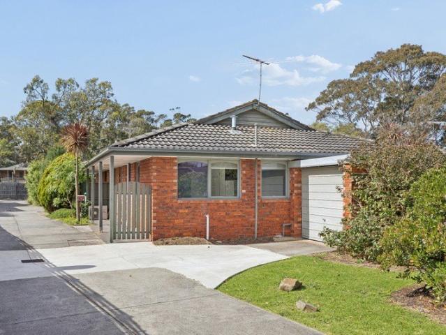 LOW MAINTENANCE LIVING, LIFESTYLE LOCATION