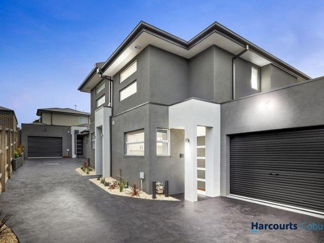 Low Maintenance Living, Premium Location