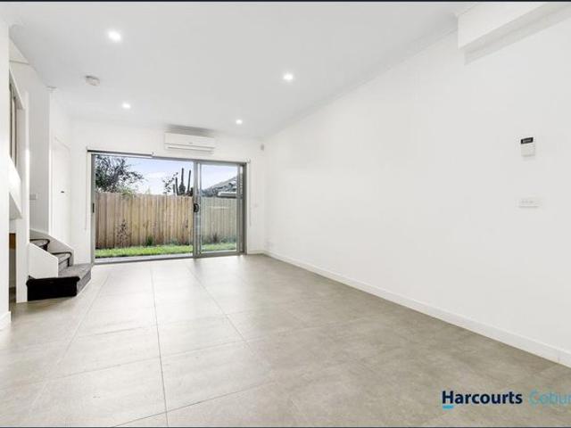 Low Maintenance Living, Premium Location