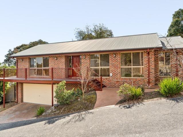 Low Maintenance Living & Sweeping Views