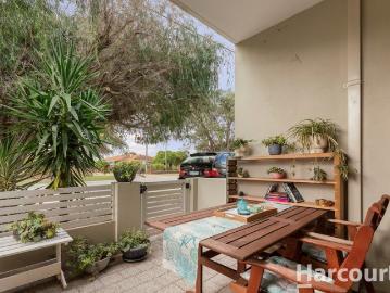 Low Maintenance Living So Close To Town Perfect for FIFO's