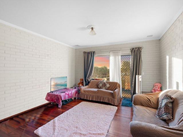 Low Maintenance Living with a Private Balcony in the Heart of Spearwood