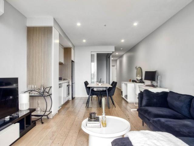 Low Maintenance Living with an Inner West Edge