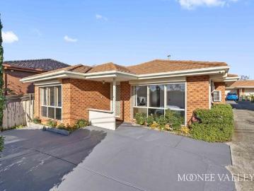 Low Maintenance Living With Double Garage!