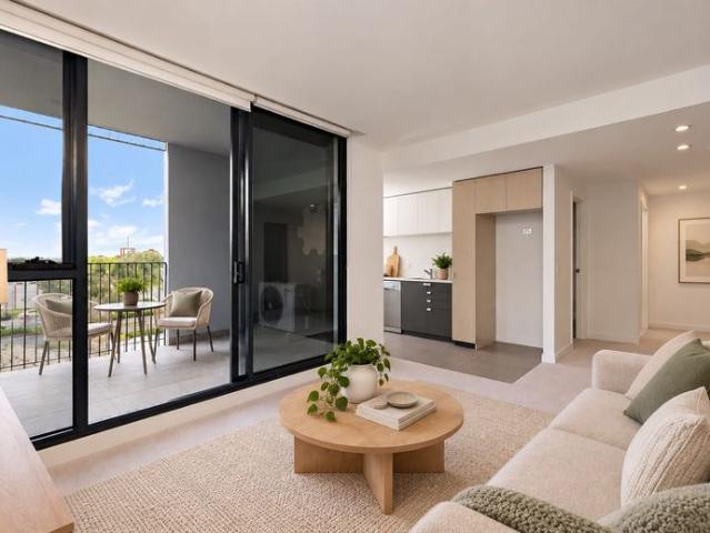Low Maintenance Living with Everything at Your Doorstep