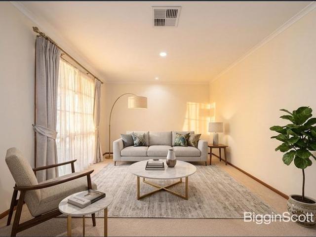 Low Maintenance Living with Excellent Convenience