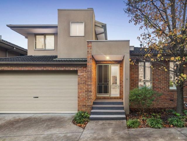 Low Maintenance Living with Exceptional Family Appeal