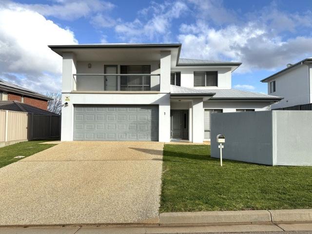 Low Maintenance Living with Lasting Appeal!