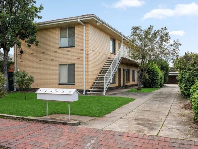 Low Maintenance Living with Lifestyle at its Doorstep