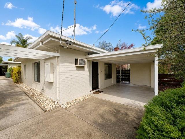 Low Maintenance Living with Lifestyle Convenience