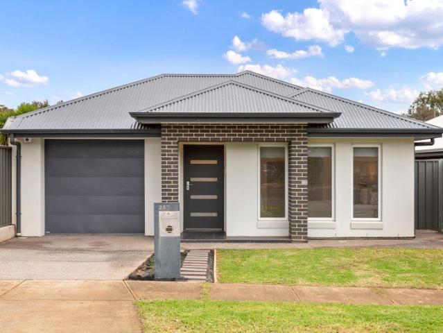 Low Maintenance Living with Maximum Lifestyle Appeal