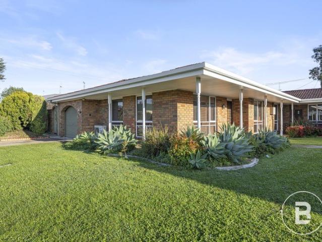 Low Maintenance Living with Solar Savings in a Convenient Maryborough Location