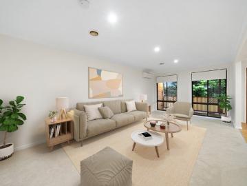 Low Maintenance Living with Space, Privacy & Versatility
