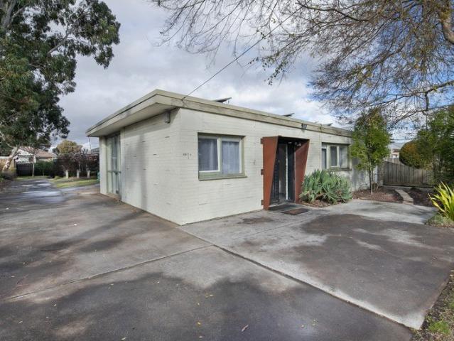 Low Maintenance Living with Style, Comfort and Convenience