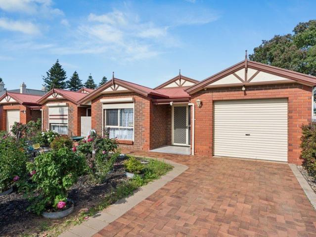 Low Maintenance Living with Strong Rental Return