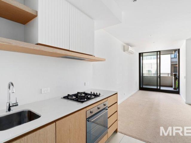 Low maintenance living with resort style features