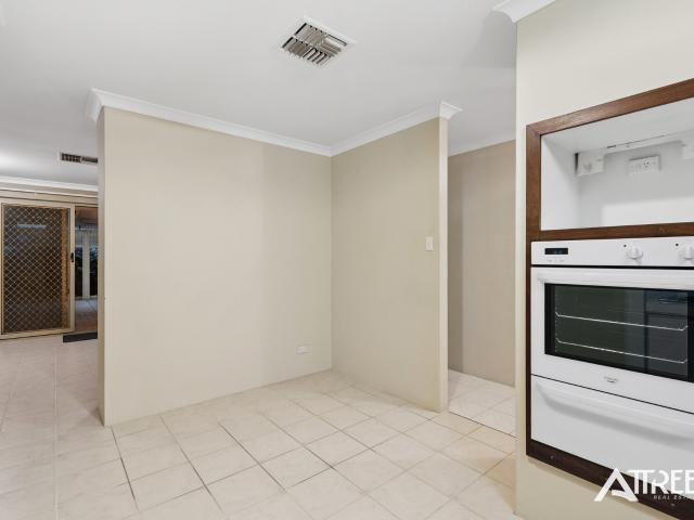 Low maintenance living! 3 bed + 1 bath
