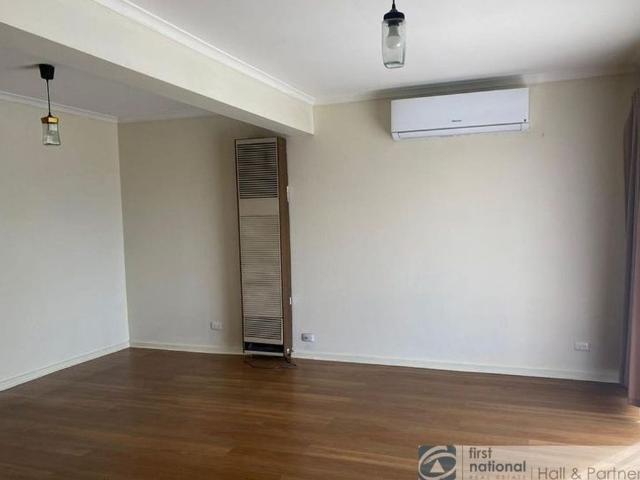 Low Maintenance Lifestyle in a Prime Hallam Location