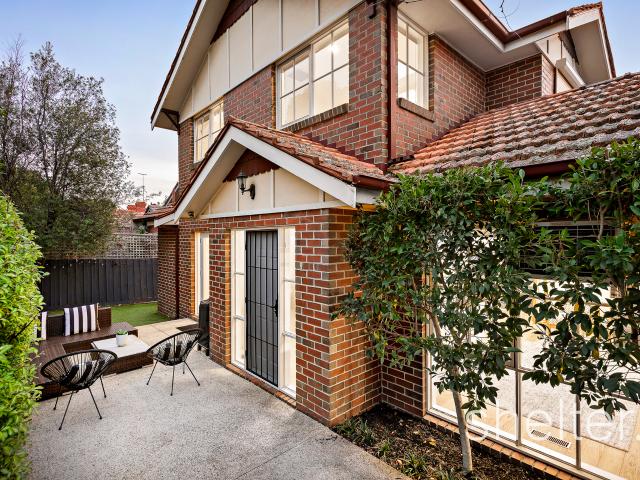 Low Maintenance Lifestyle in Family Friendly Locale