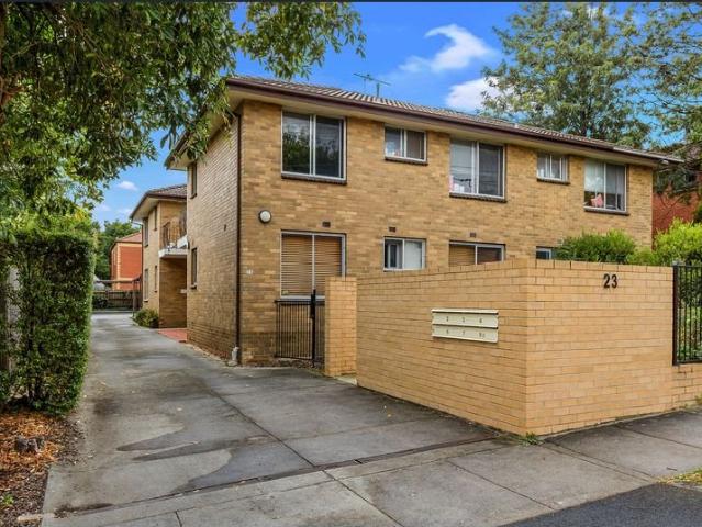 Low Maintenance Lifestyle Pad in the Heart of Box Hill