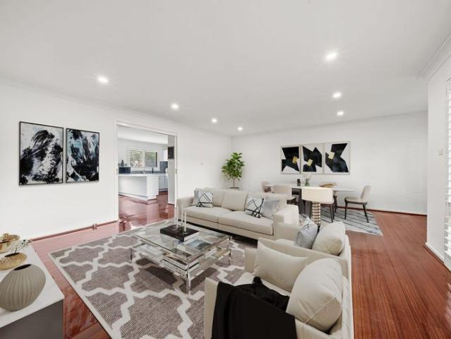 Low Maintenance Lifestyle, Walk to Castle Hill CBD