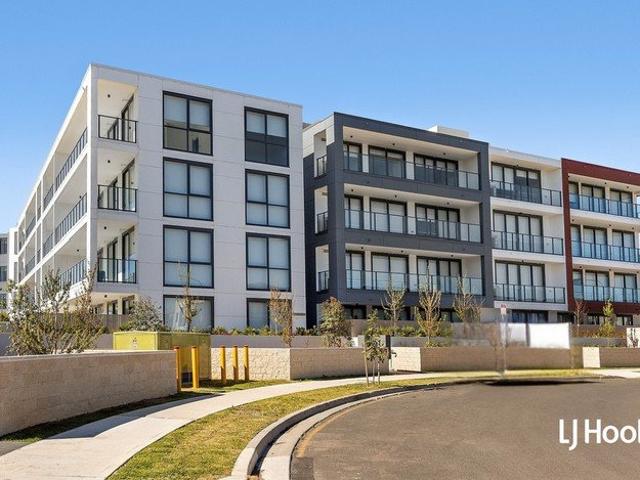 Low Maintenance Luxury Apartment