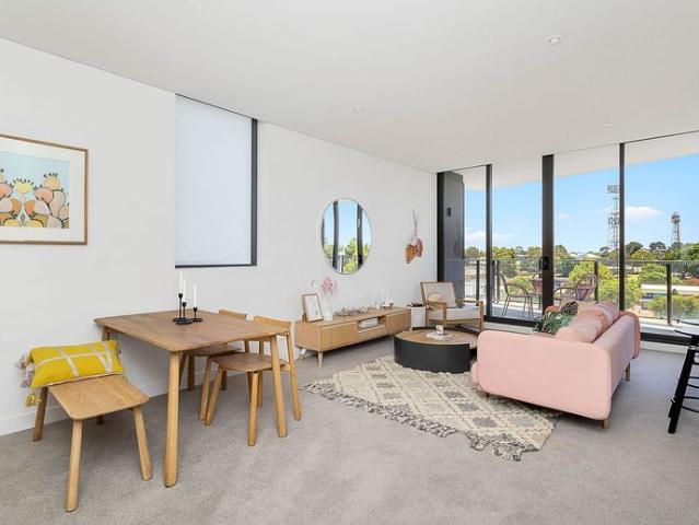 Low maintenance luxury in Claremont