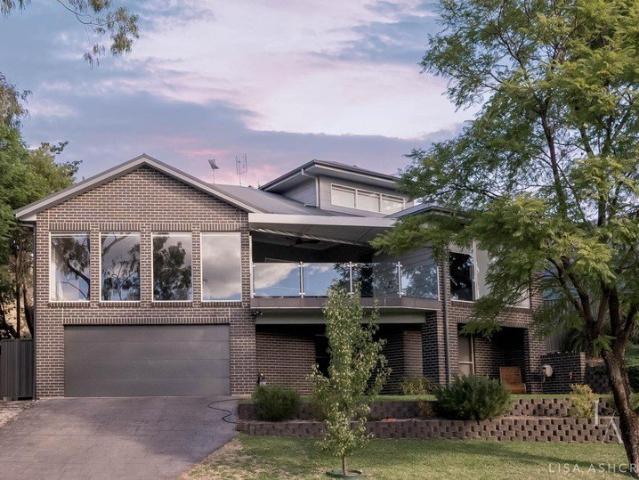 Low Maintenance Luxury Living With Breathtaking Views 6 Bedroom Modern Masterpiece