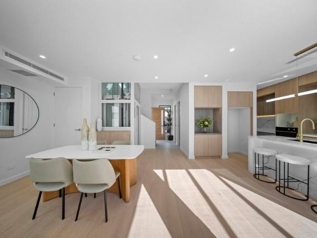 Low maintenance luxury with lift