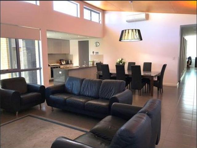 Low Maintenance Modern Family Living!