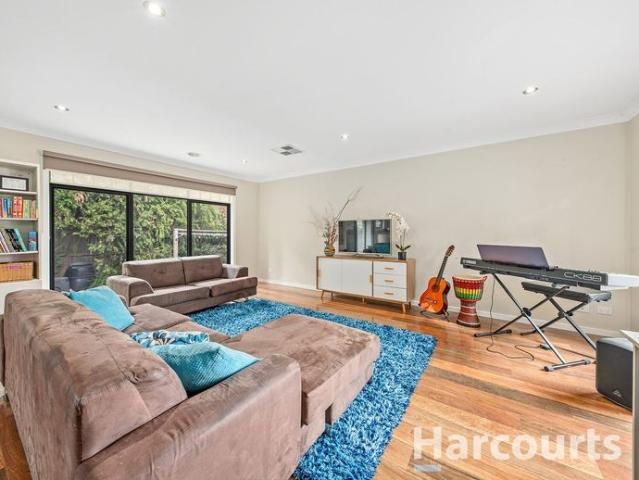 Low Maintenance Modern Living!