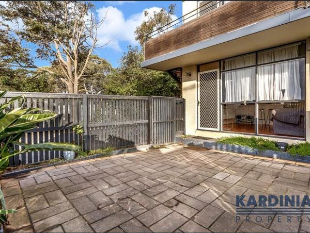 Low maintenance & north facing