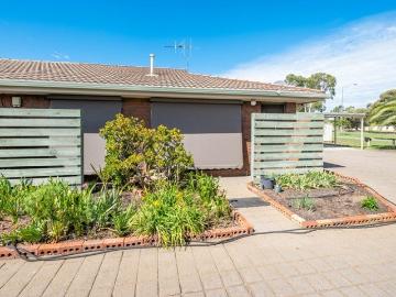 Low Maintenance Solid Property