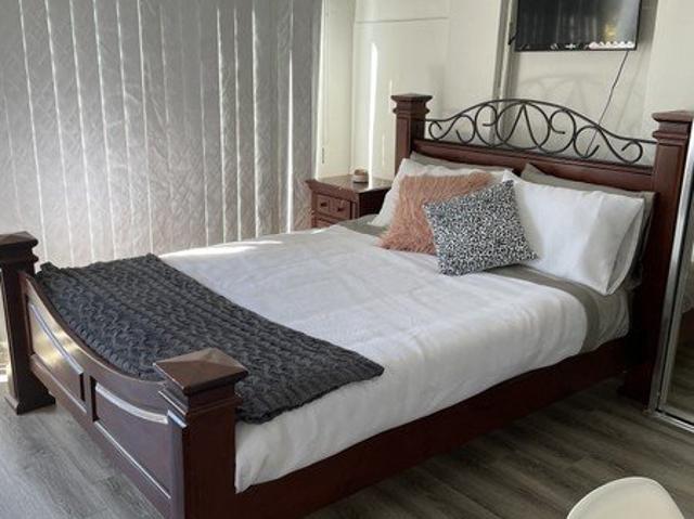LOW MAINTENANCE STUDIO LIVING!