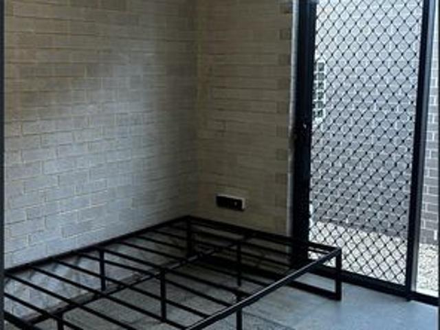 Low Maintenance Studio Unit