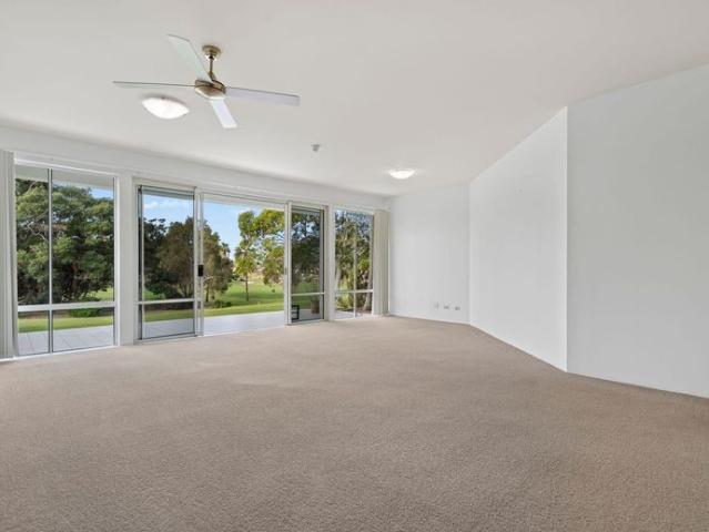 Low Maintenance Resort Living on the Golf Course