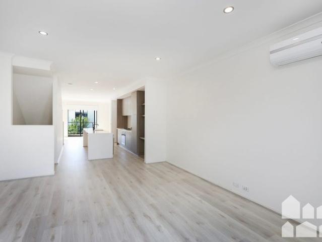 Low Maintenance West Footscray Living