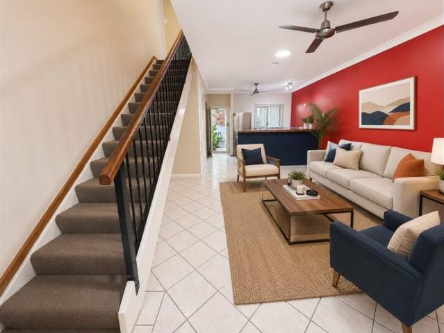 Low Maintenance | Townhouse | Palm Cove