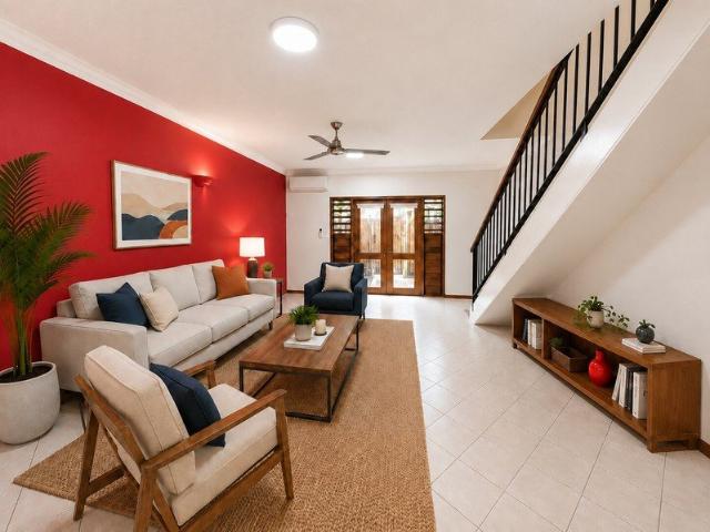 Low Maintenance | Townhouse | Palm Cove