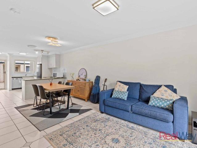 LOW MAINTENANCE THREE BEDROOM TOWNHOUSE CLOSE TO EVERYTHING!